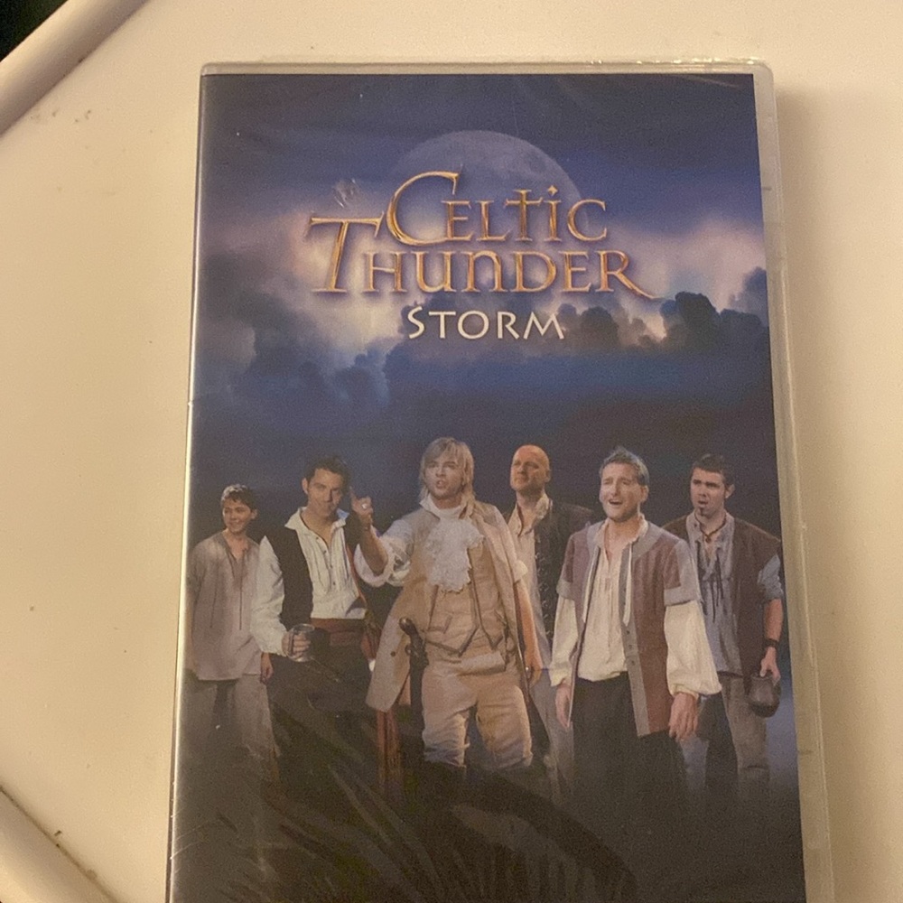 Celtic Thunder Storm DVD